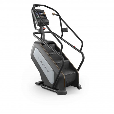 Matrix Fitness Лестница-эскалатор Endurance с консолью Touch Base